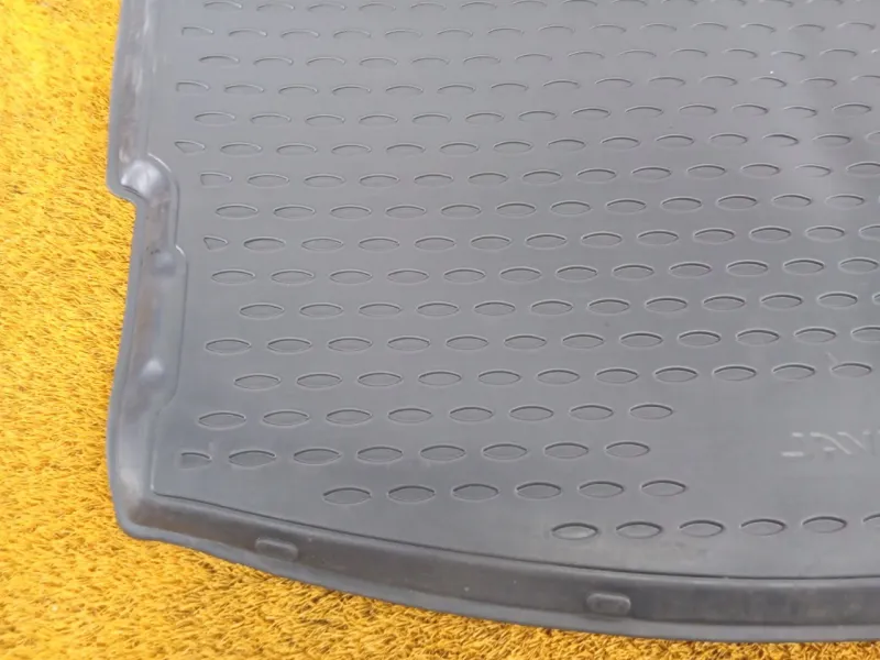 Ковер багажника