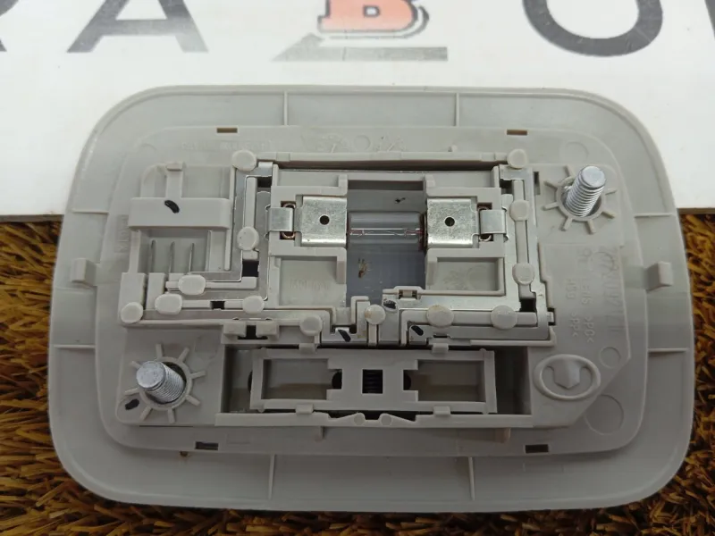 Плафон салона