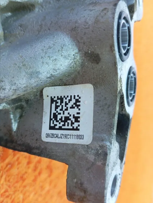 Кронштейн масляного фильтра