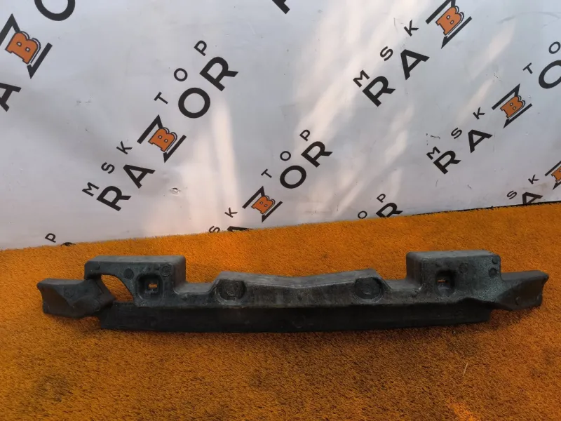 Абсорбер переднего бампера