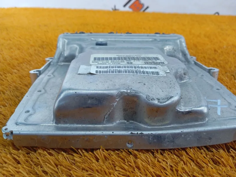 Блок управления двигателем