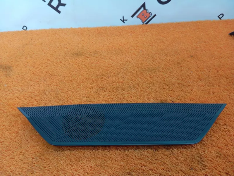 Крышка динамика