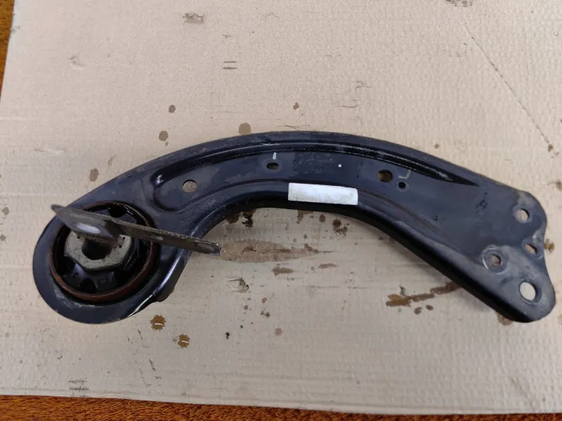 Рычаг продольный