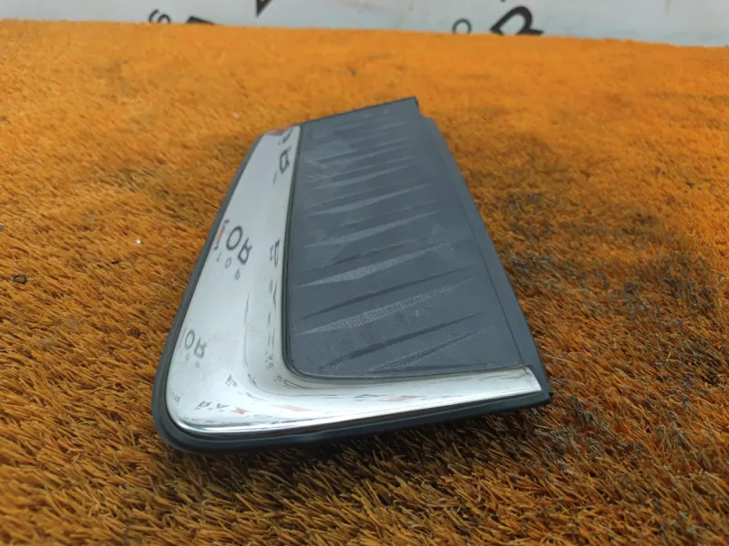 Накладка крыла