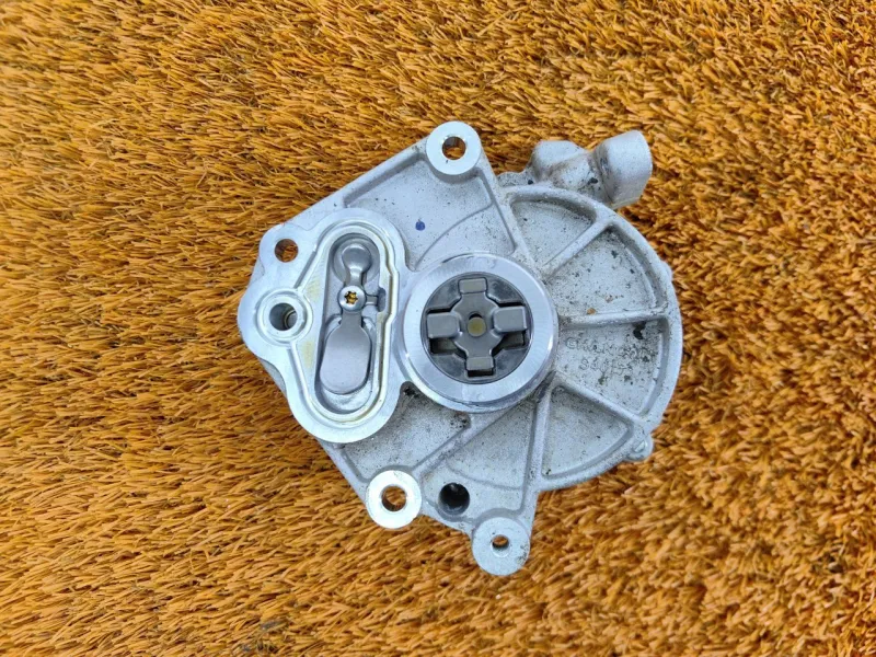 Насос вакуумный