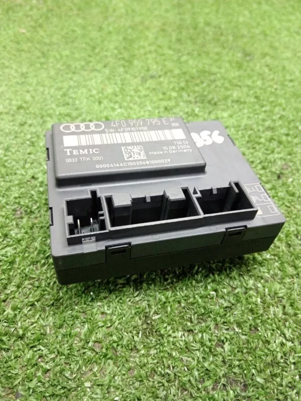 Блок управления дверьми