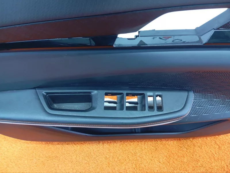 Обшивка двери