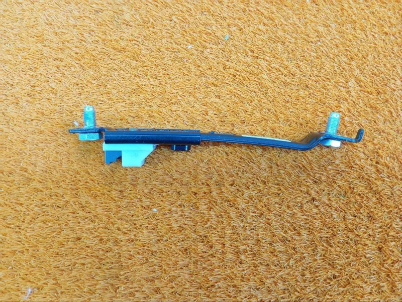 Механизм регулировки ремня безопасности