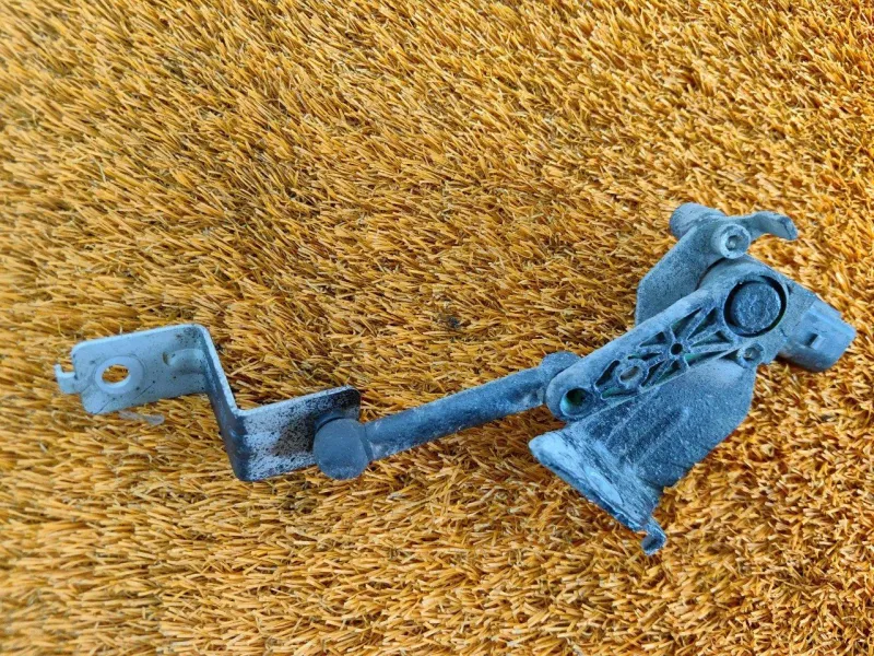 Датчик высоты дорожного просвета