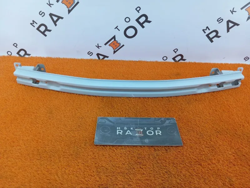 Усилитель бампера