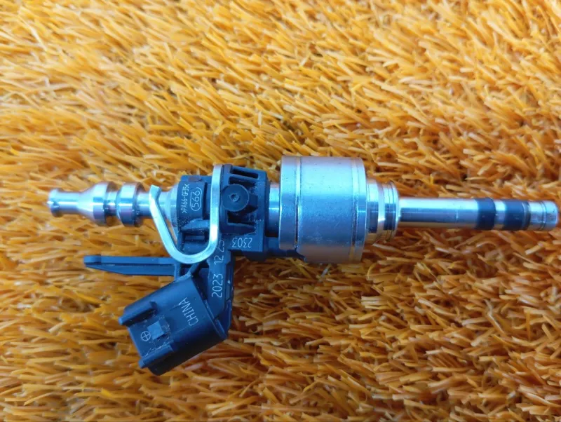 Форсунка топливная