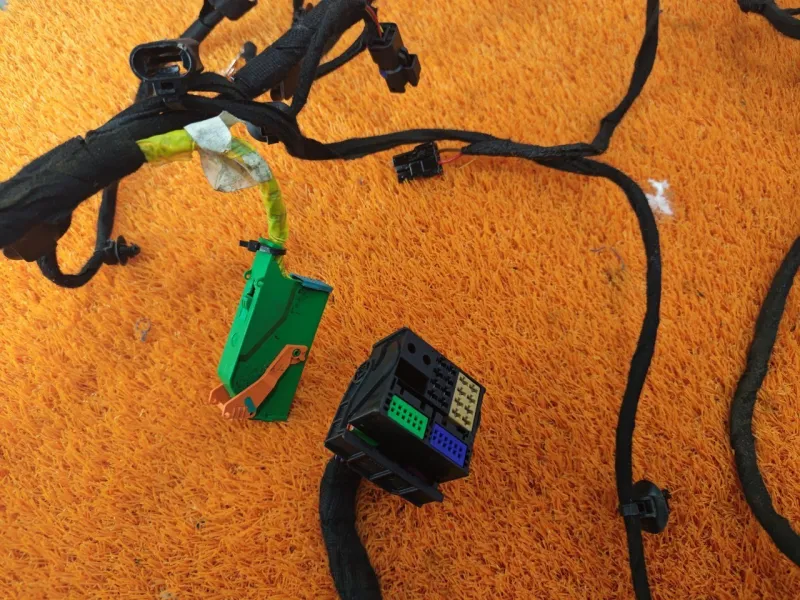 Проводка салона