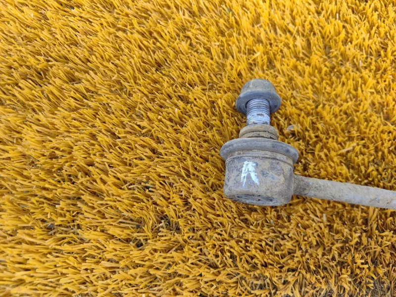 Стойка стабилизатора