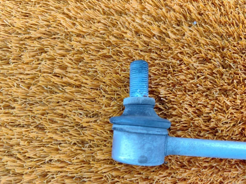 Стойка стабилизатора