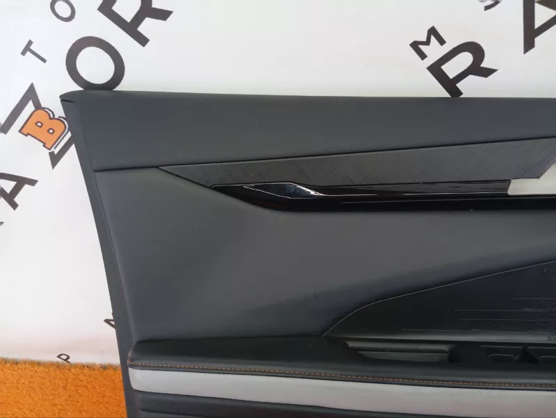 Обшивка двери