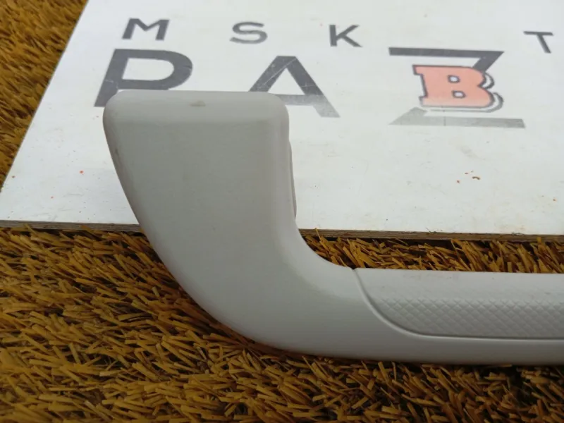 Ручка потолка