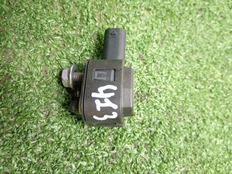 Датчик удара