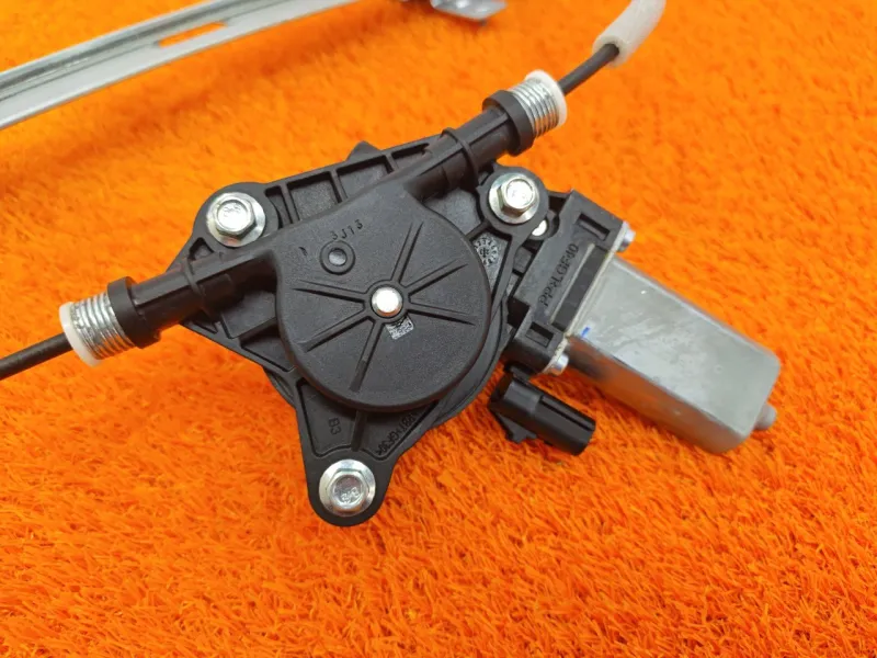 Стеклоподъемник