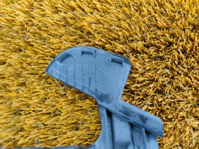 Уголок жабо