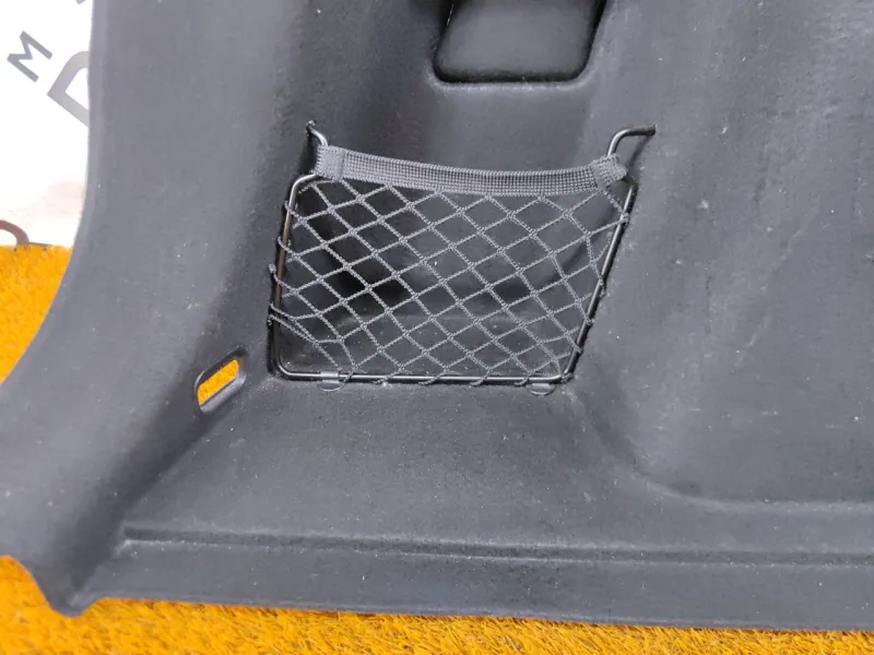 Обшивка багажника