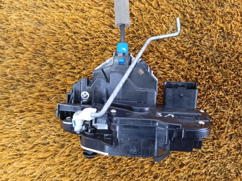 Замок двери