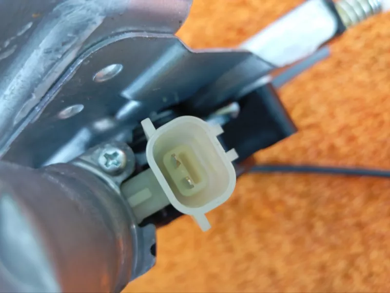 Стеклоподъемник