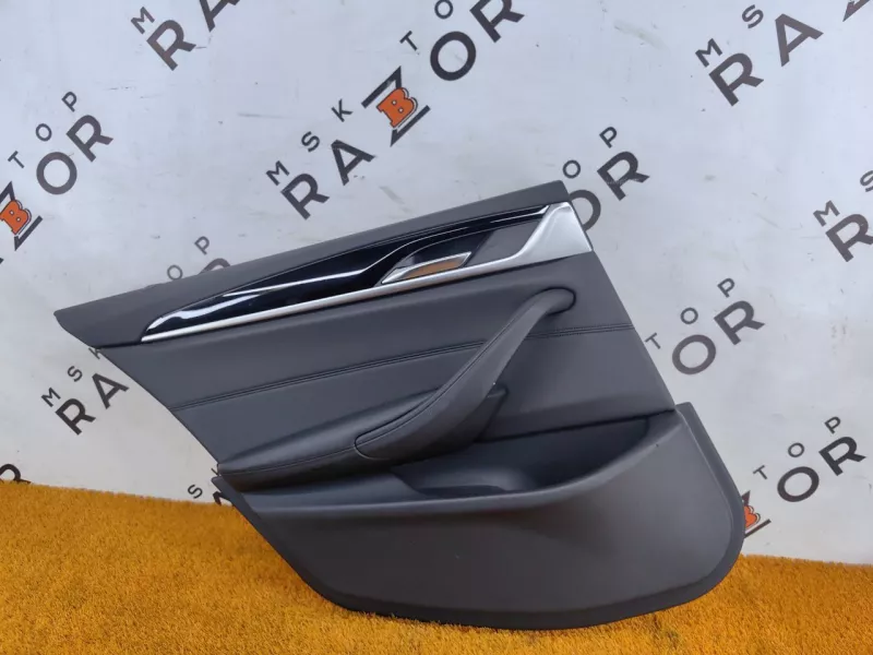 Обшивка двери