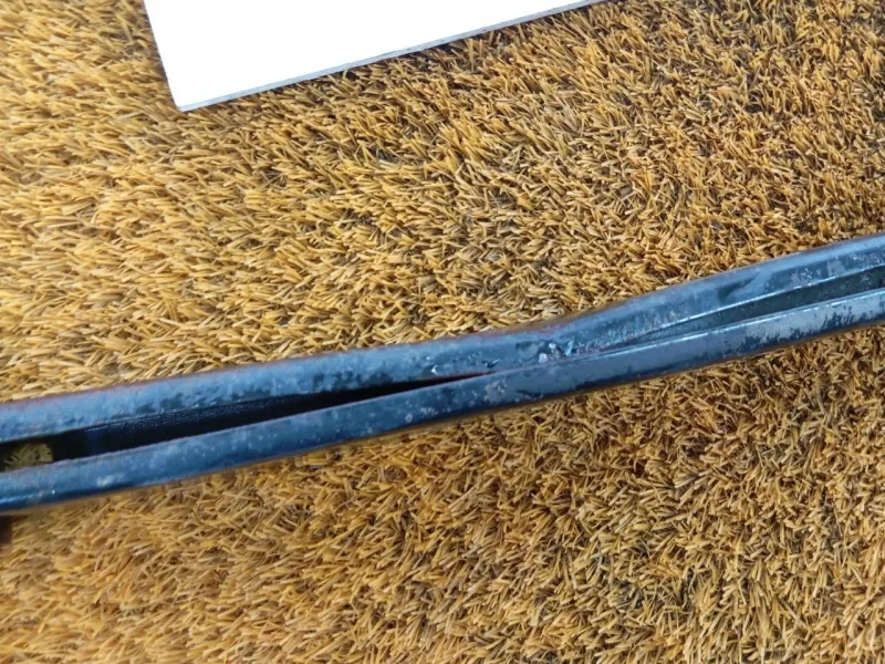 Рычаг подвески нижний