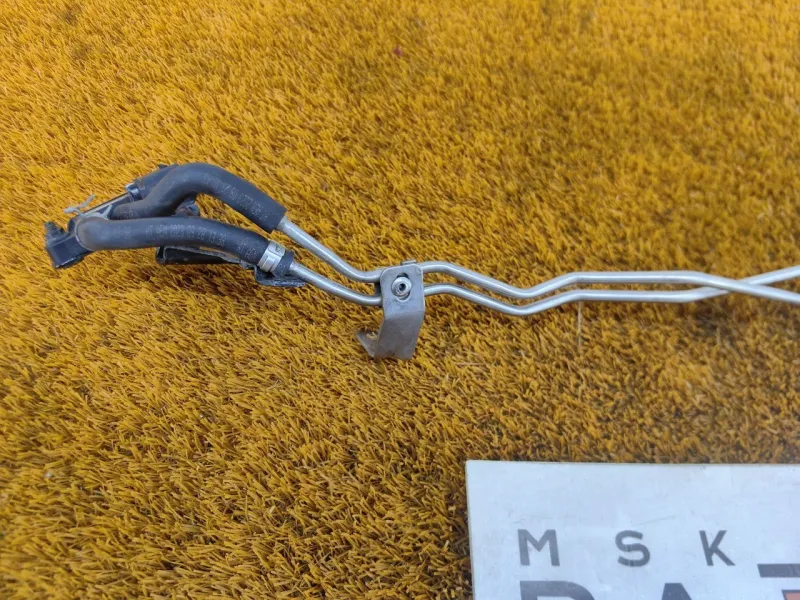 Трубка системы охлаждения