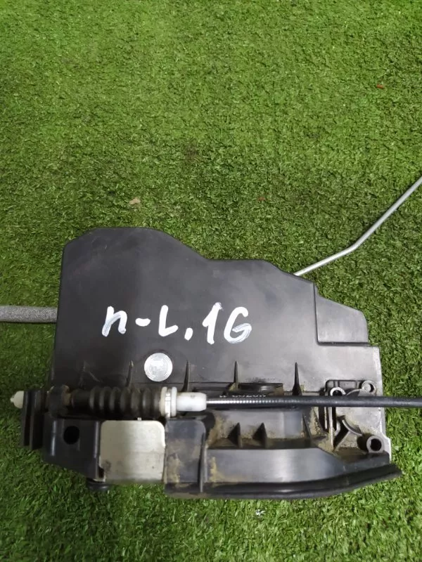 Замок двери