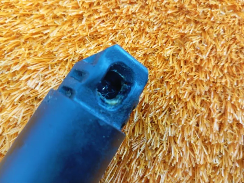 Амортизатор крышки багажника