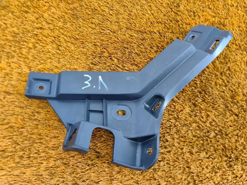 Кронштейн бампера