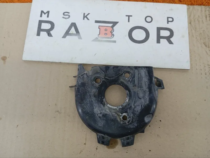 Кожух шестерни распредвала