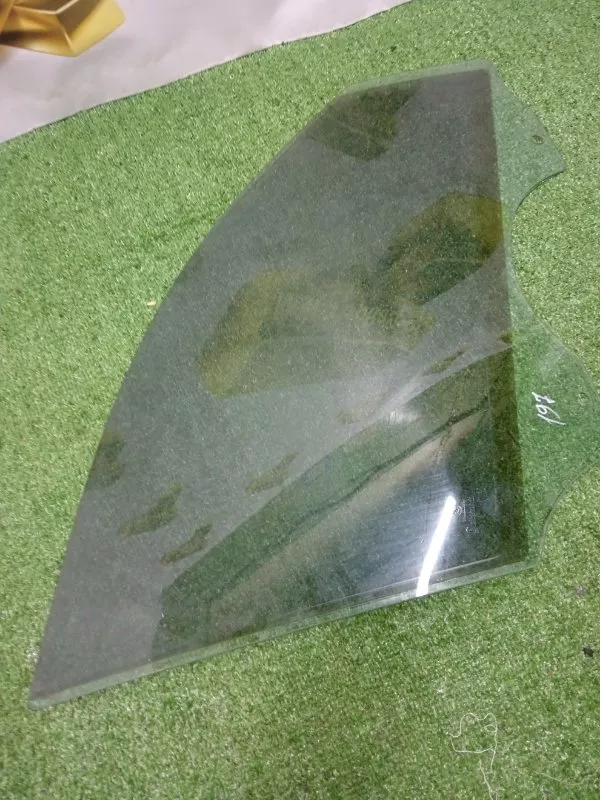 Стекло двери BMW 3-Series 2005 51337060263 E90, переднее правое