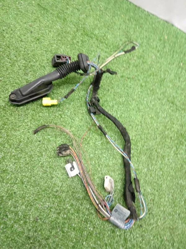 Проводка двери