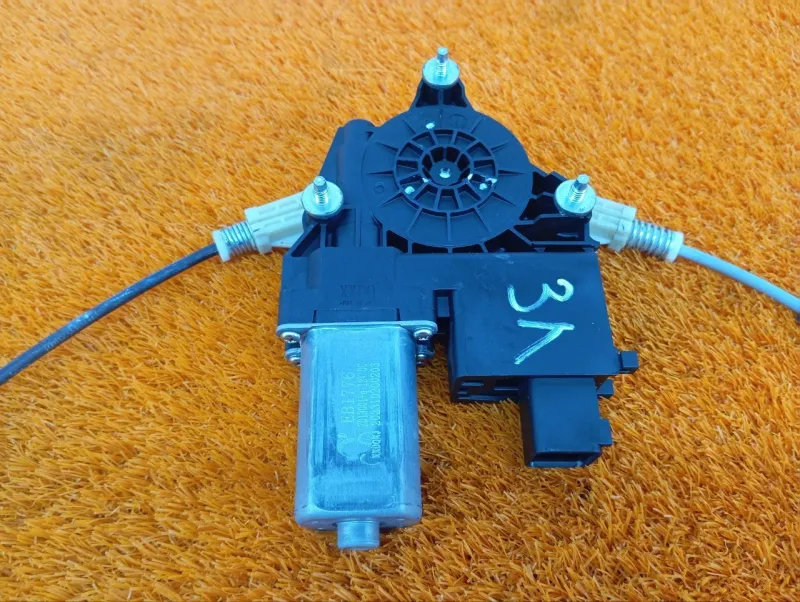 Стеклоподъемник