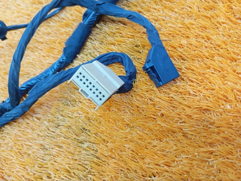 Проводка двери