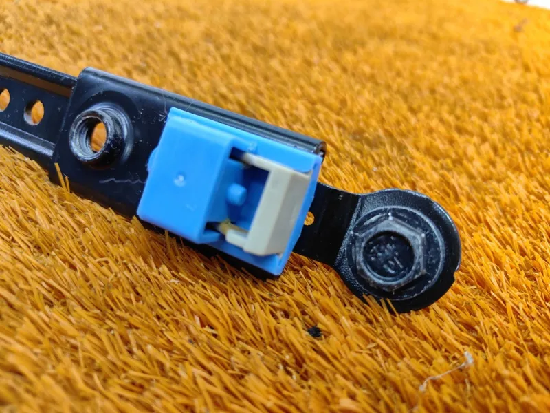 Механизм регулировки ремня безопасности