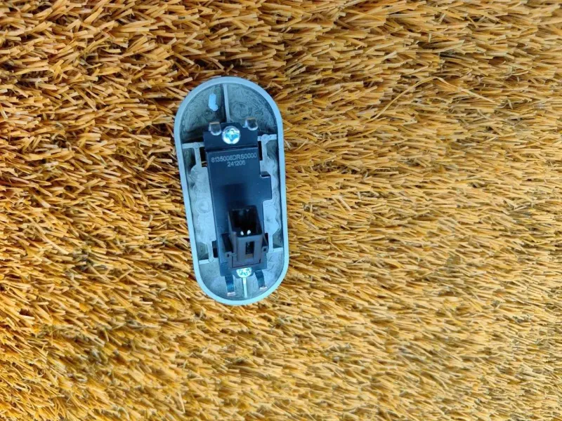 Датчик температуры воздуха в салоне