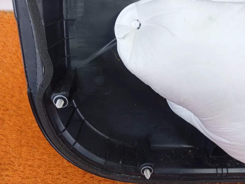 Обшивка двери