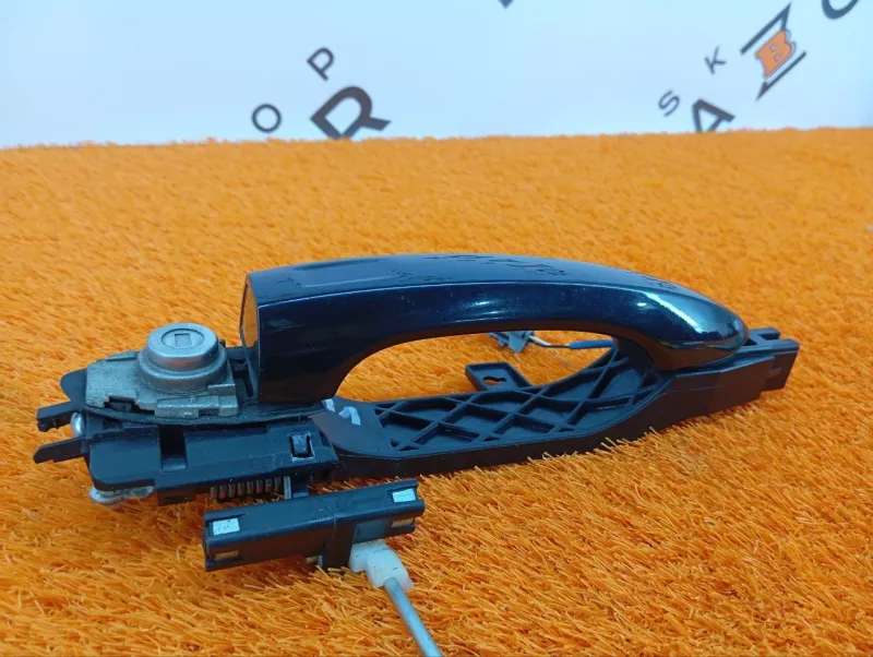 Ручка двери наружняя