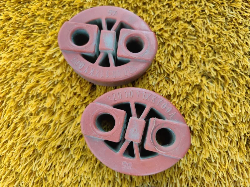 Крепление глушителя