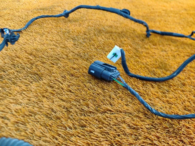 Проводка двери