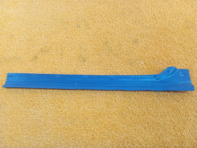 Уплотнитель двери