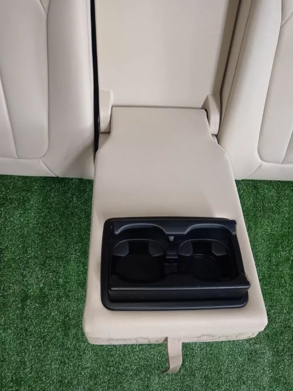 Спинка сиденья