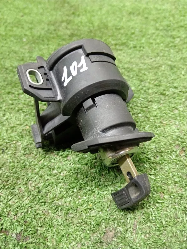 Личинка замка багажника BMW 3-Series 2006 51247167321 E90