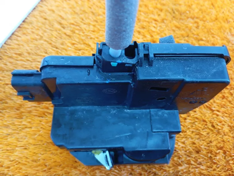 Замок двери