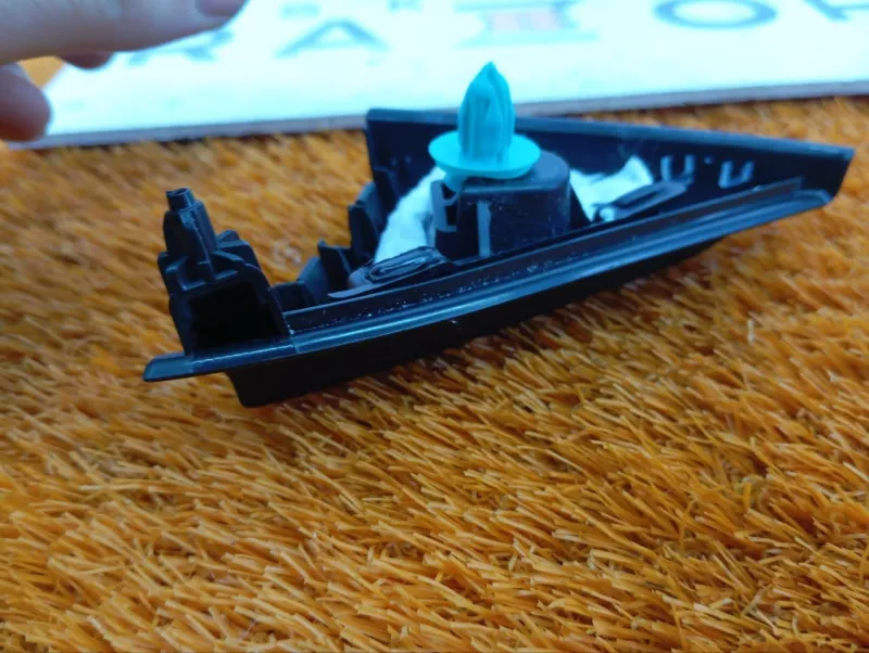 Накладка зеркала внутренняя