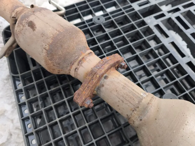 Резонатор глушителя