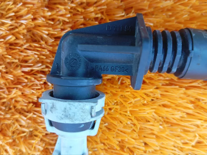 Трубка вакуумная